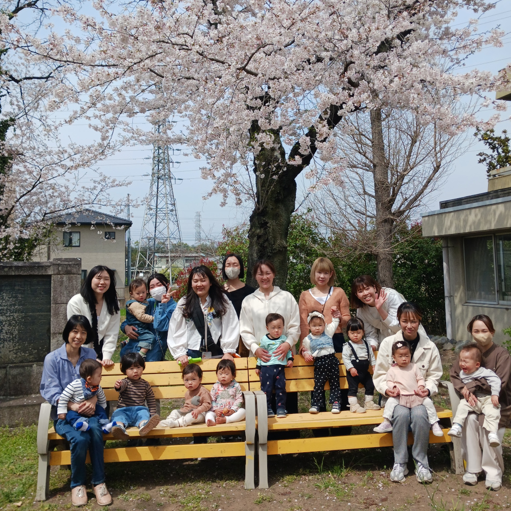 子育てサロン写真24.12