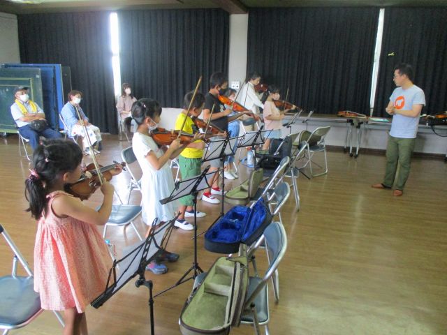 まなびネット画像　夏休みバイオリン教室