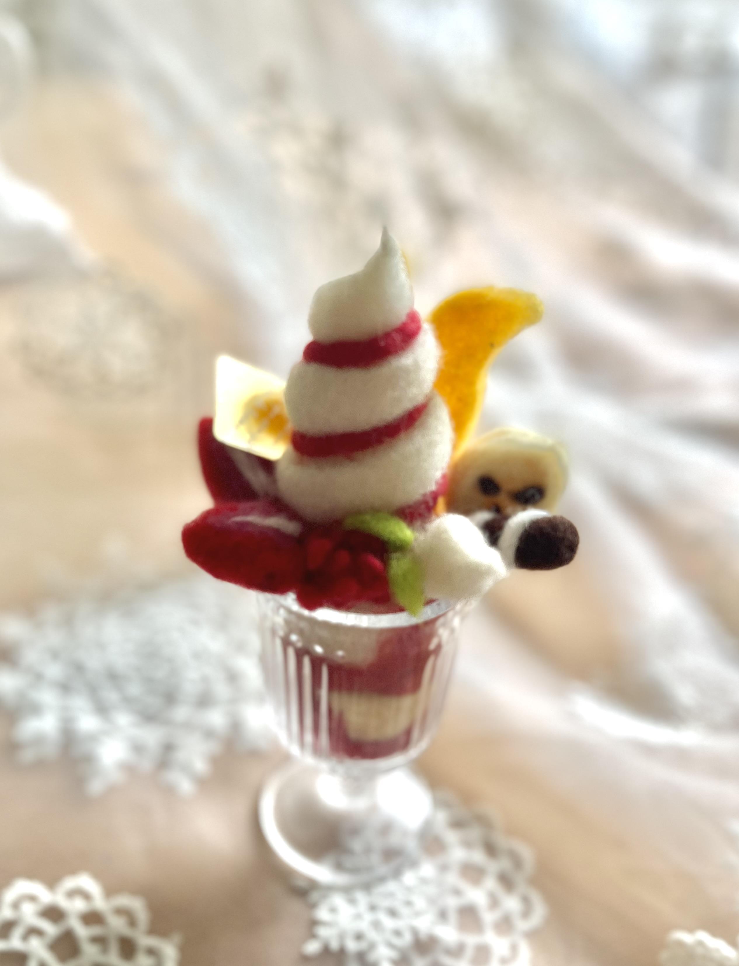 羊毛フェルト ロールケーキ